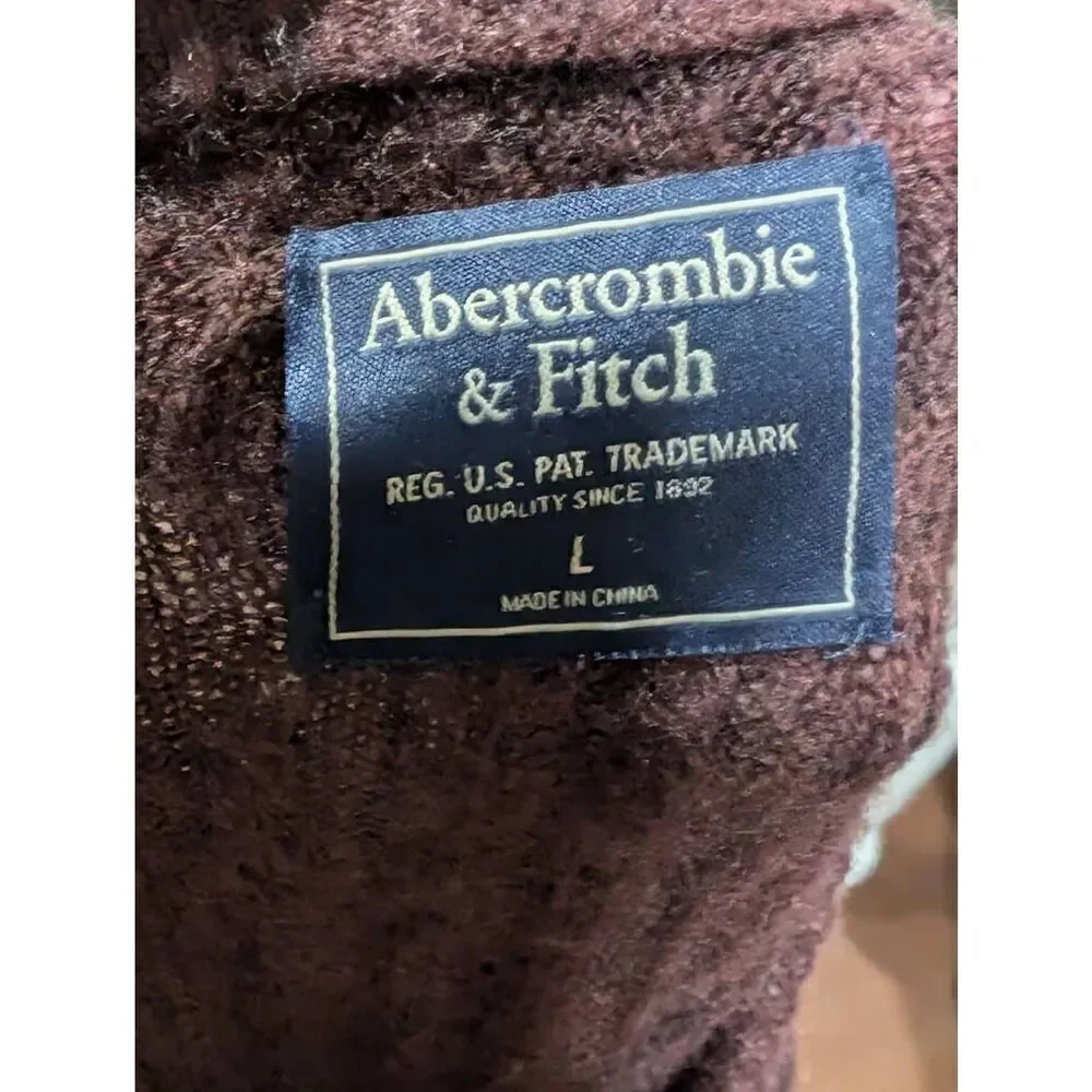 ‎Abercrombie & Fitch sweater